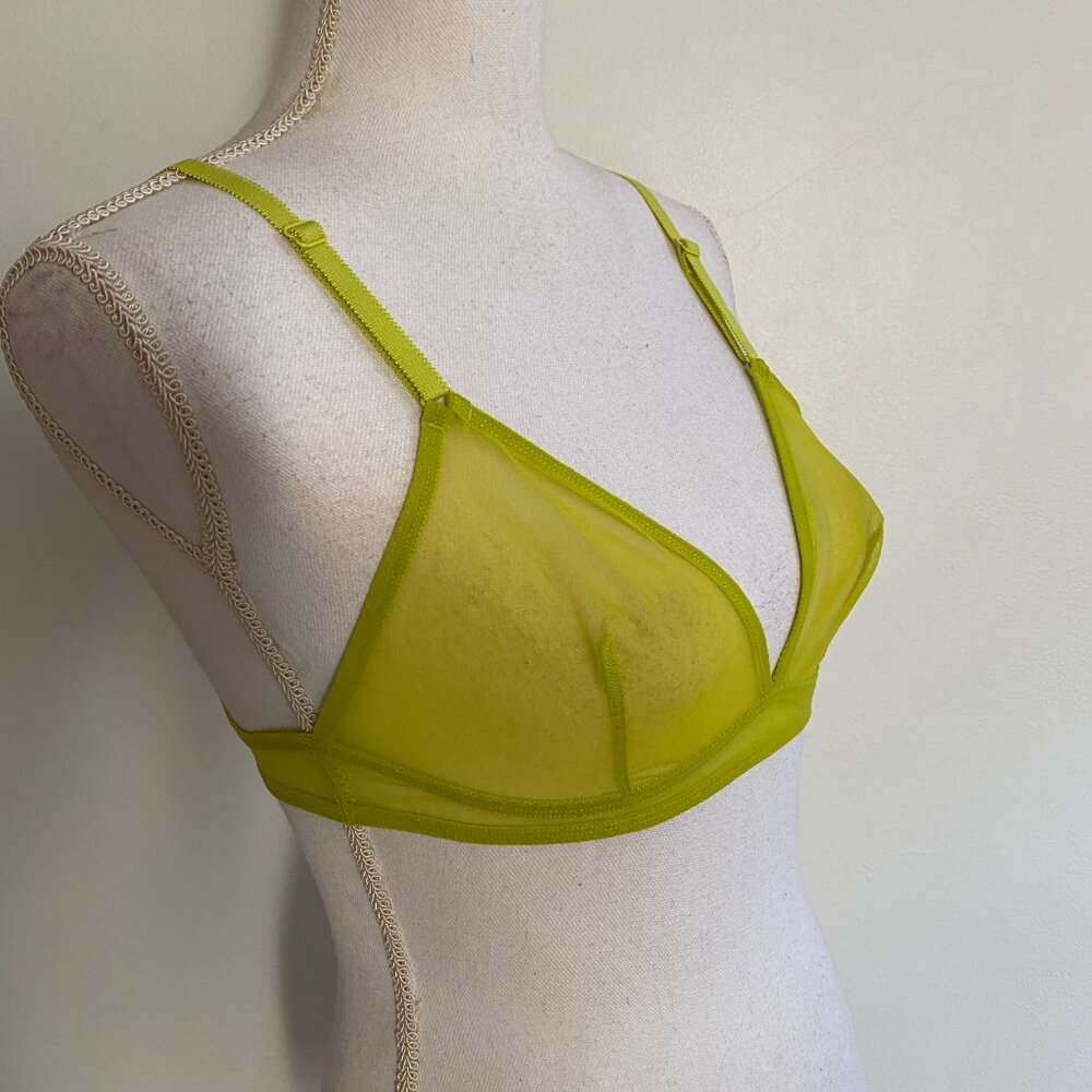 ERES Look Through Sunshine Wireless Bra Size 34 B, NWT